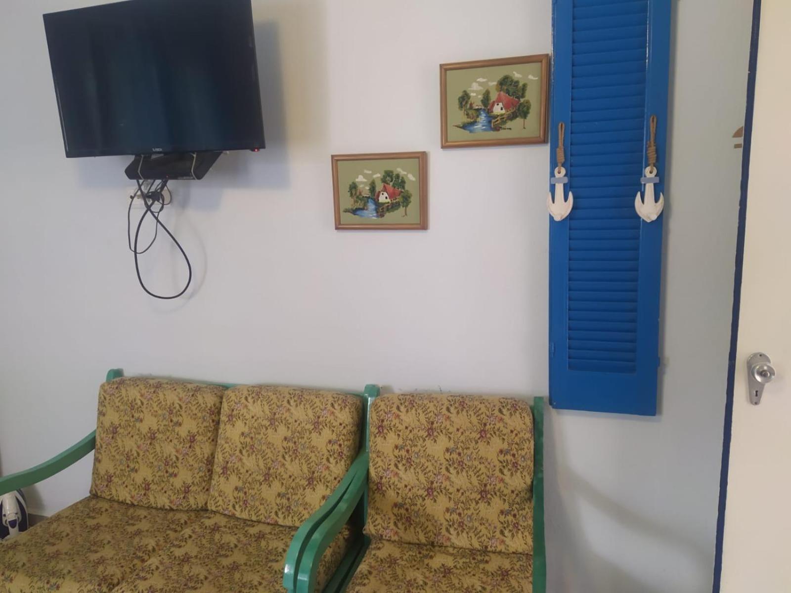 Family House By The Beach Potos Esterno foto